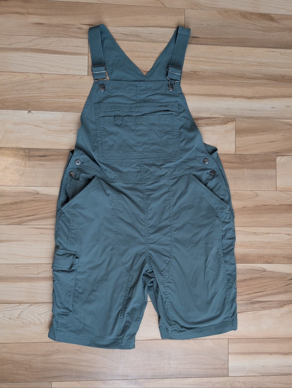 Heirloom Garden Overall Shorts - Picture 2 of 6